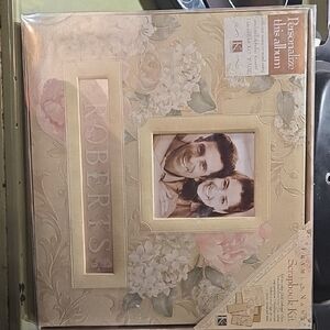Elegant Cream Floral Scrapbook